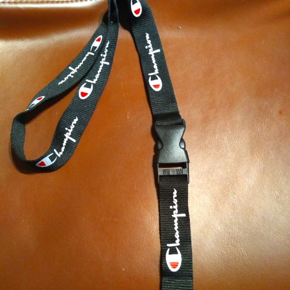 Champion keychain/lanyard keychain ID Holder black/white